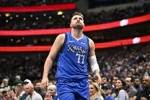 明日NBA杯独行侠战鹈鹕 东契奇因右膝挫伤出战成疑